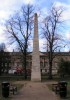 Obelisk na Queen sqare